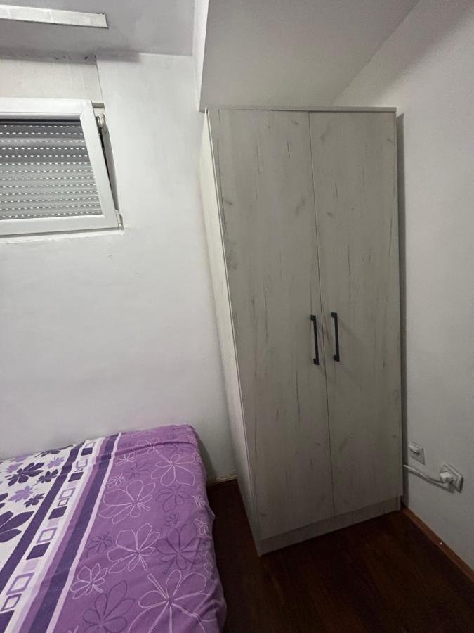Apartment Sara بودغوريتْسا المظهر الخارجي الصورة
