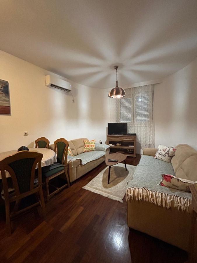 Apartment Sara بودغوريتْسا المظهر الخارجي الصورة